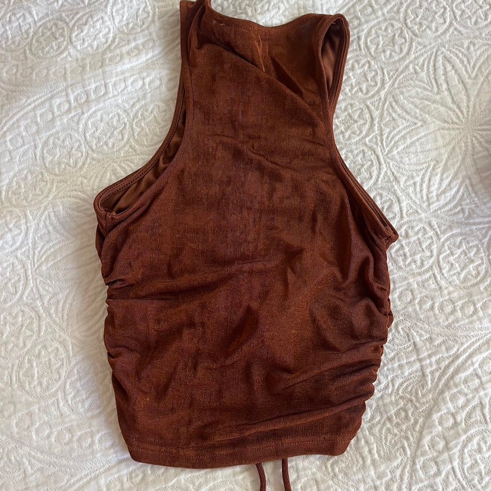 Beige Botany Cropped Ruched Tank - Picture 5 of 7